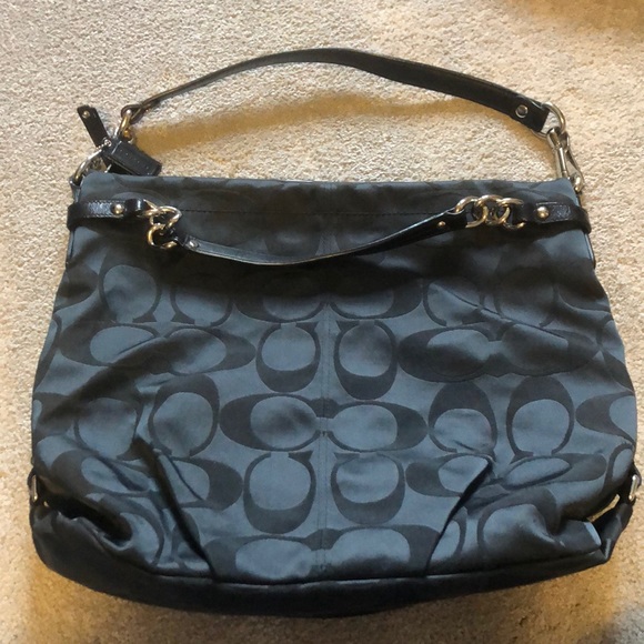 Coach Handbags - Coach Purse